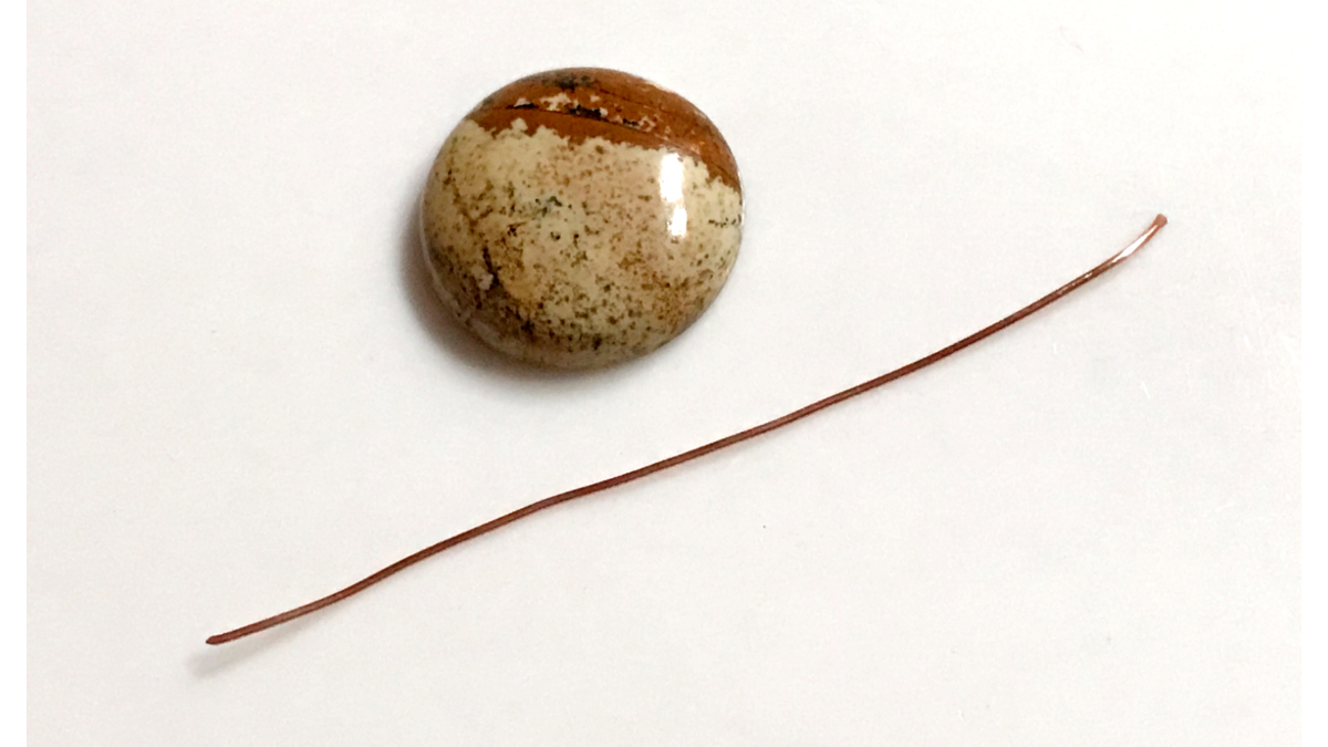 Pendentif serti wire wrapping avec cabochon pierre gemme et fil de cuivre : Etape 17