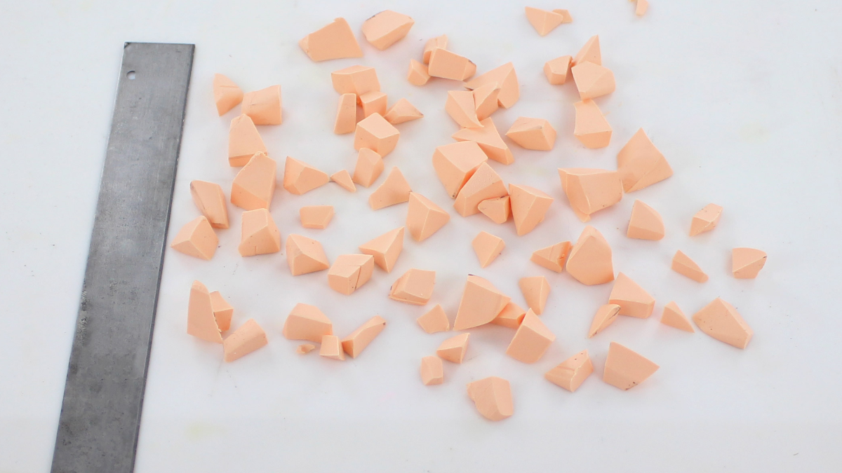 DIY collier en pâte polymère imitation perles howlite pastel : Etape 1