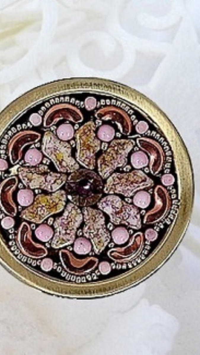 Schéma Boîte à pilules Daisy en perles en verre Delos, Arcos et Minos par Puca