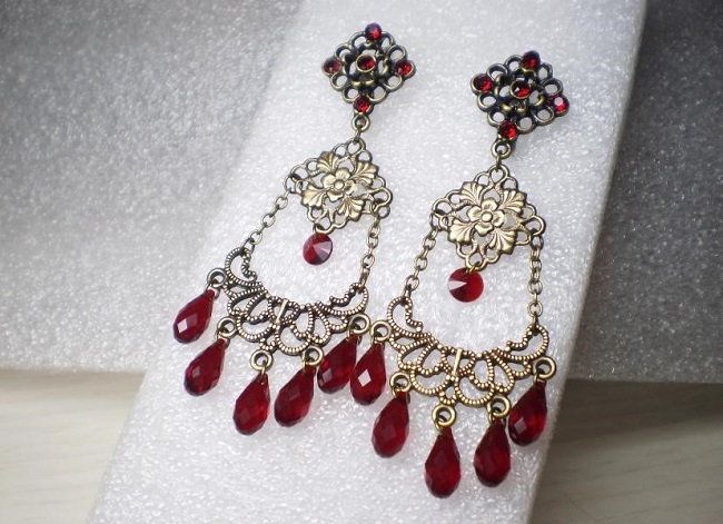Boucles d'oreilles Bollywood avec gouttes siam PureCrystal