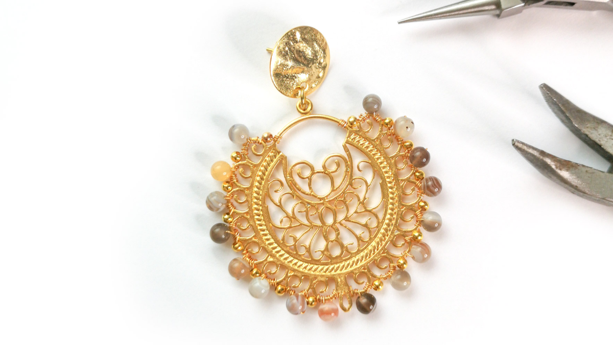 Tuto Boucles d'oreilles Gipsy dorées avec Agates du Botswana : Etape 2
