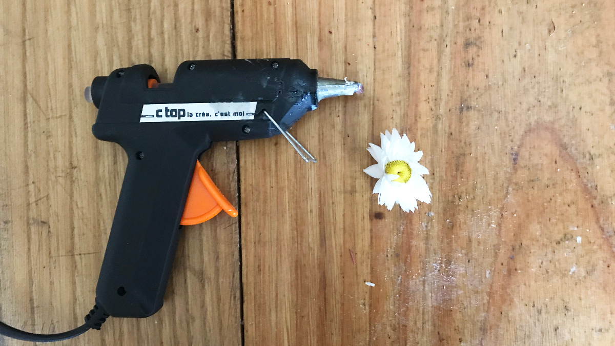 DIY Décoration bohème - Couronne de fleurs séchées : Etape 6