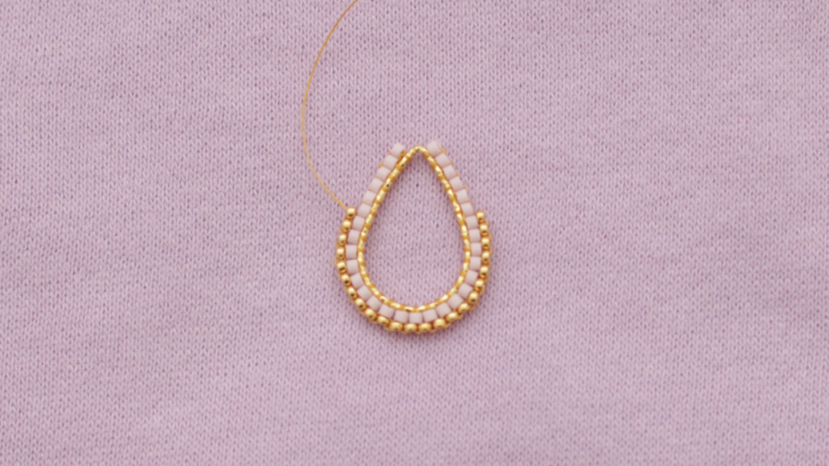 Tuto Boucles d'oreilles fleurs tissage Miyuki Brick stitch : Etape 5