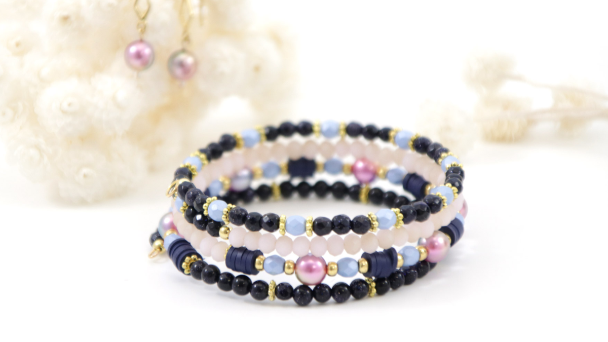 Schéma Bracelet 4 tours avec fil mémoire perles Miyuki Ciel Heishi et perles à facettes