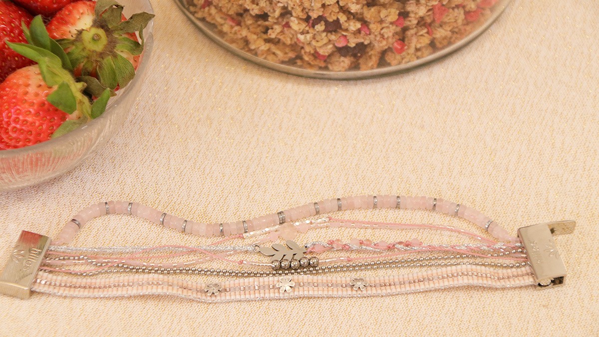 Schéma Bracelet multirangs effet stacking en quartz rose et acier inoxydable avec fermoir Hiilos