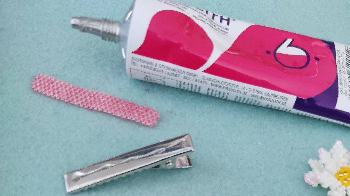 Barrettes fleurs en relief en tissage de perles Miyuki Délicas 11/0 : Etape 7