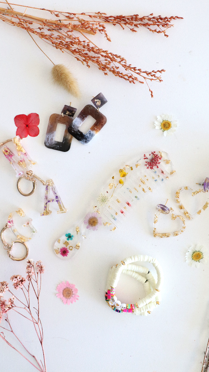 Schéma 4 idées cadeaux DIY pour la fête des mères à personnaliser