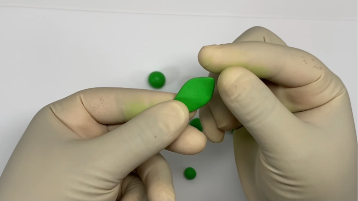 3 idées DIY pour recycler vos bocaux avec de la pâte polymère : Etape 5