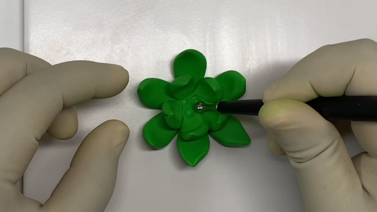 3 idées DIY pour recycler vos bocaux avec de la pâte polymère : Etape 12