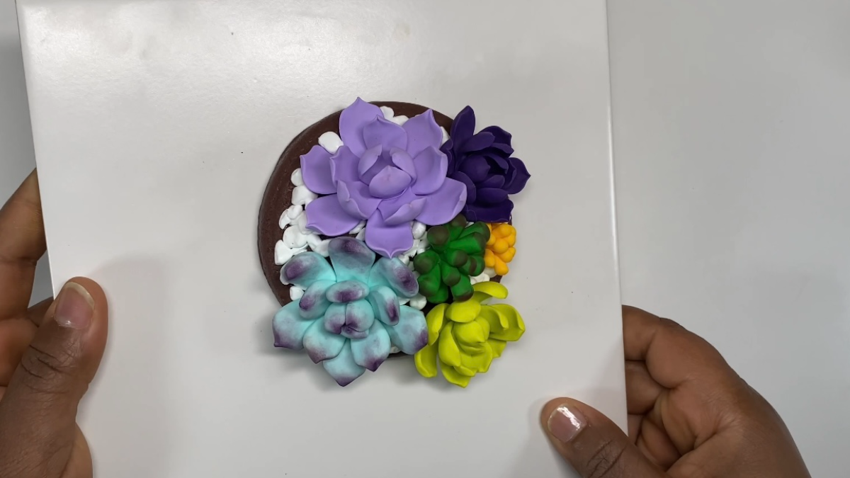 3 idées DIY pour recycler vos bocaux avec de la pâte polymère : Etape 38