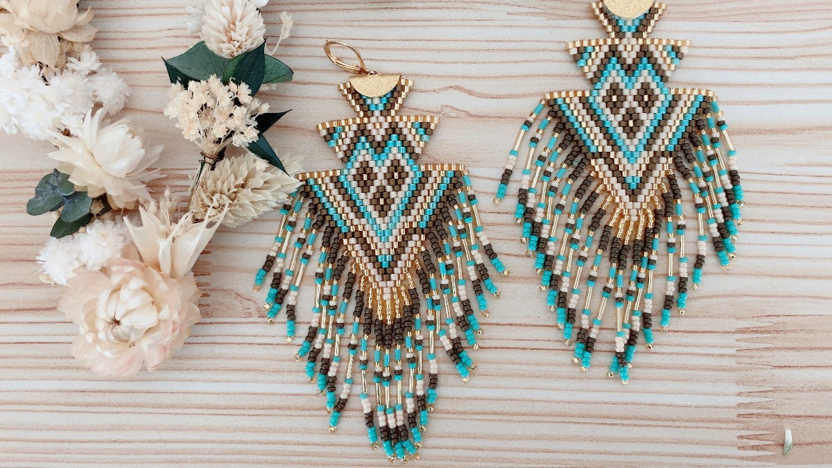 Schéma Boucles d'oreilles à franges en tissage de perles de rocailles et Délicas Miyuki 10/0