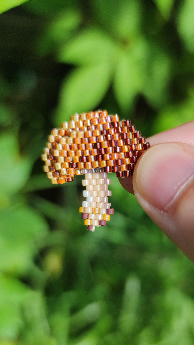 Schéma DIY aimant mûre et champignon en relief en tissage de perles Miyuki 11/0