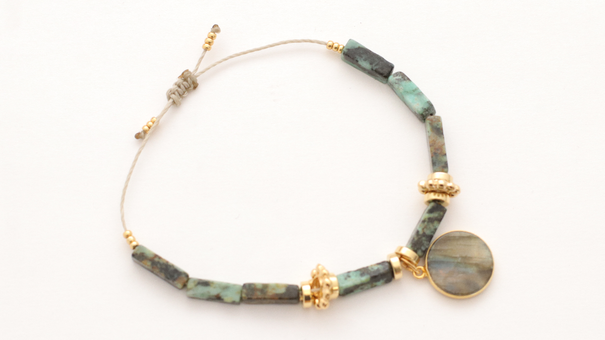 Tutoriel bracelets réglables avec perles en labradorite et turquoise africaine : Etape 6