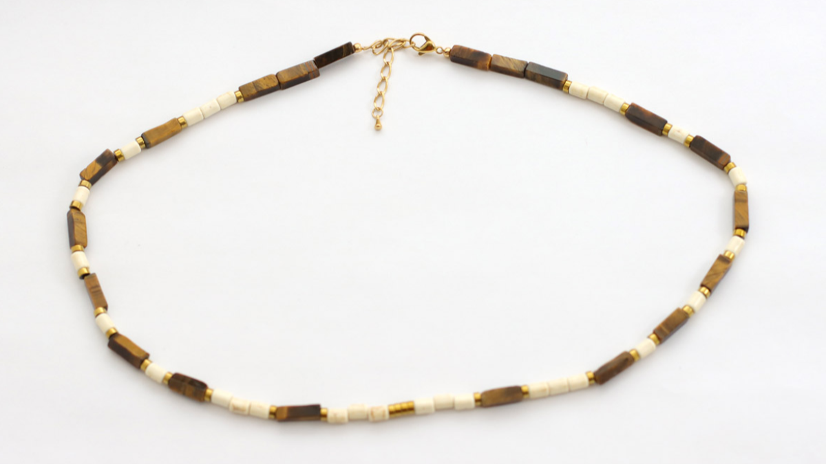 DIY Collier en perles Oeil de Tigre et breloque scarabée : Etape 2