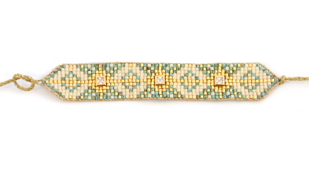 Grille de tissage Bracelet Miyuki Delicas 10 sur métier à tisser avec incrustation de strass : Etape 15