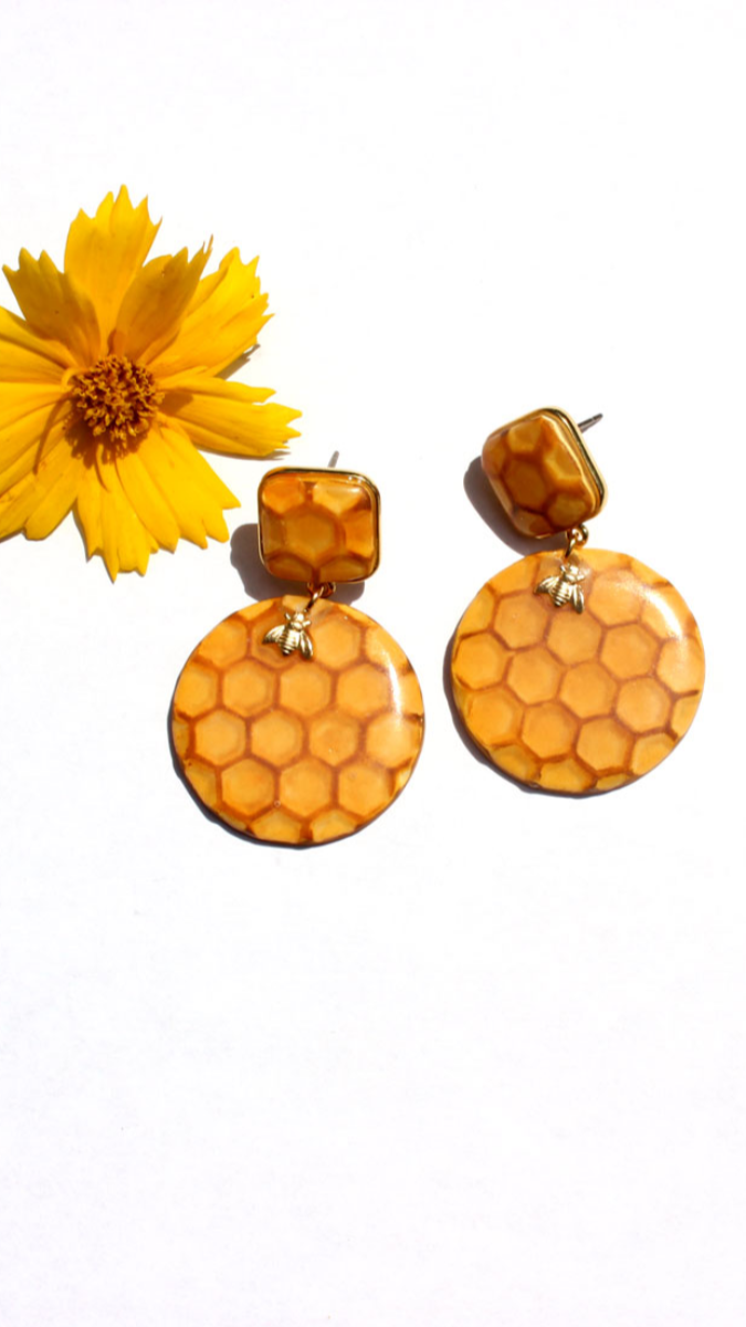 Schéma Boucles d'oreilles nid d'abeilles avec de la Fimo liquide
