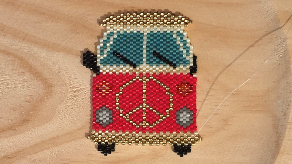 Tissage Van en brickstitch avec des perles Miyuki Delicas 11/0 : Etape 8