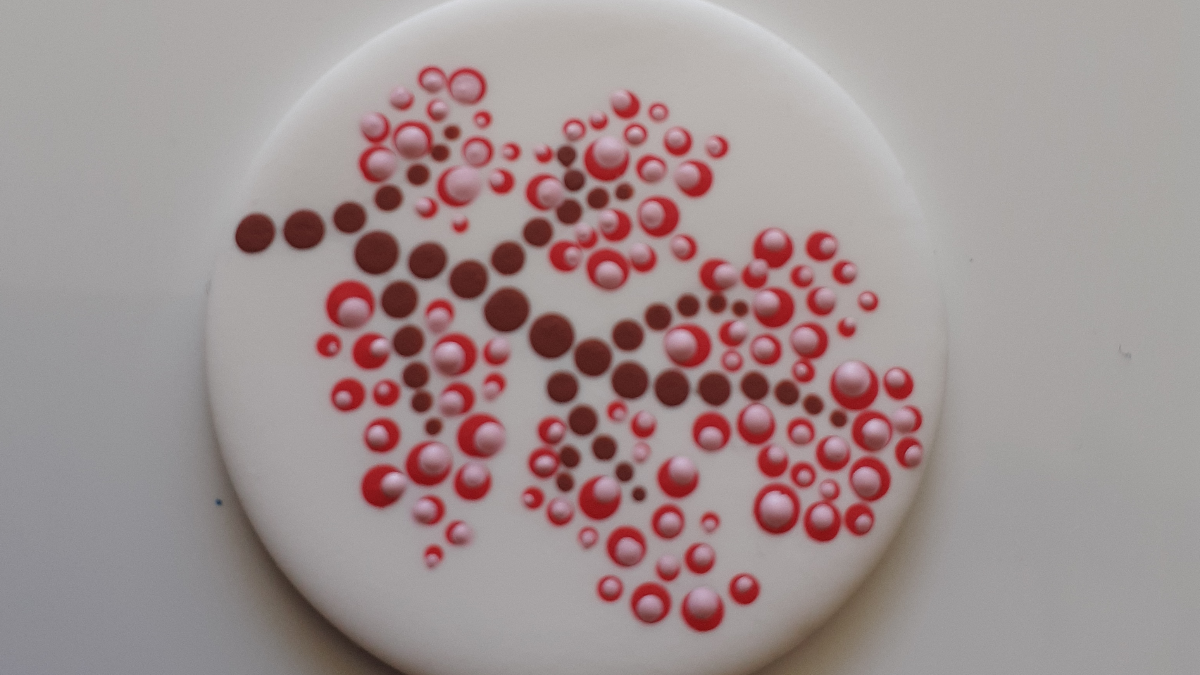 DIY Pendentif pâte polymère et motif fleurs technique dotting tool : Etape 13