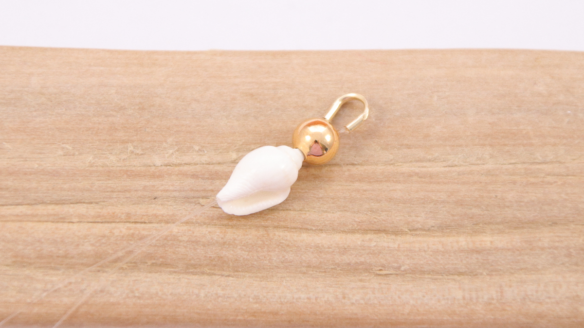 DIY Chaine de lunettes coquillage et perles en Aventurine : Etape 4