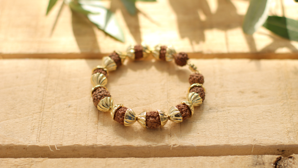DIY Bracelet en perles Rudraksha ou larmes de Shiva