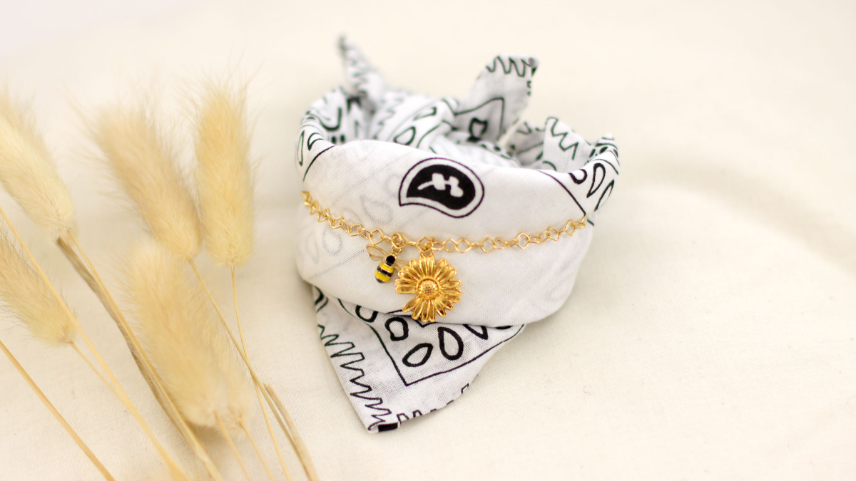 DIY Bracelet Bandana avec breloque abeille
