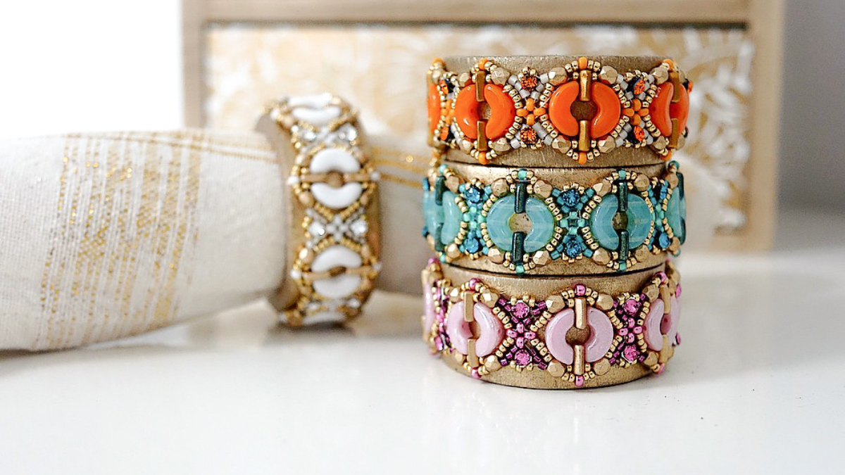 DIY Rond de serviette en bambou avec perles en verre Arcos et Piros par Puca