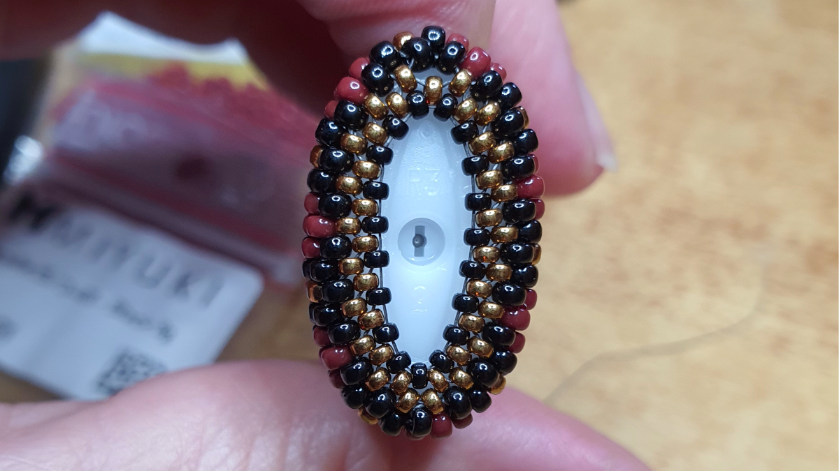 DIY étui à briquet en perles Miyuki 11/0 avec technique peyote : Etape 13