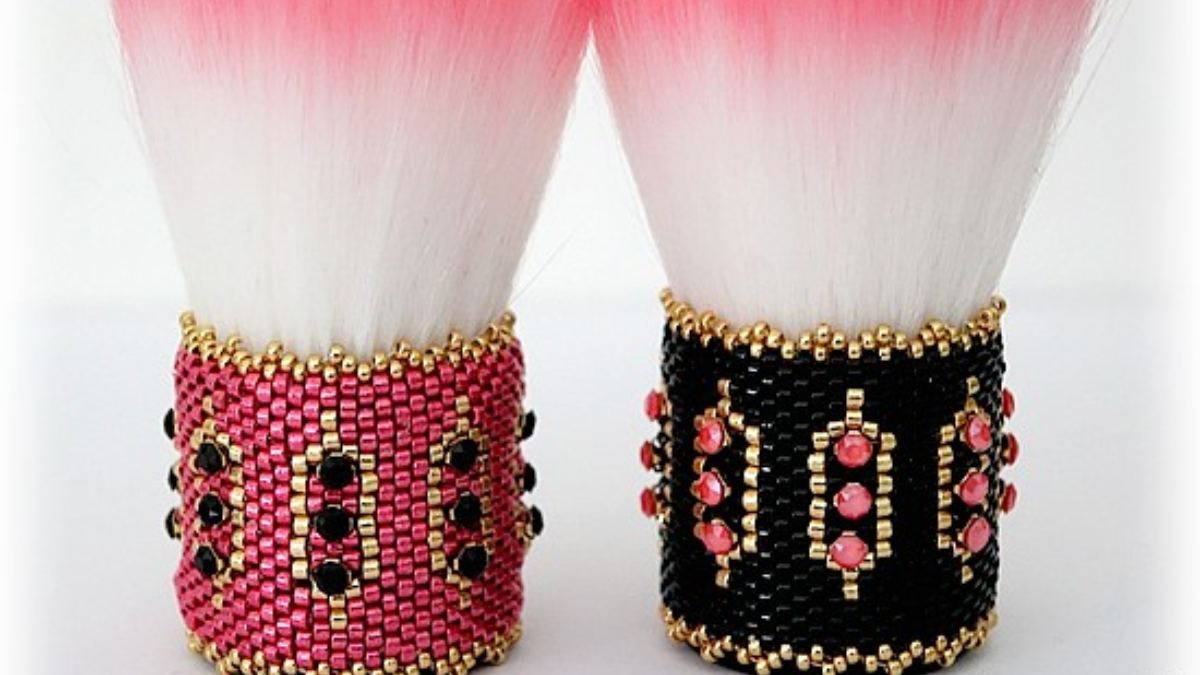 Schéma Pinceau Blush avec perles par Puca