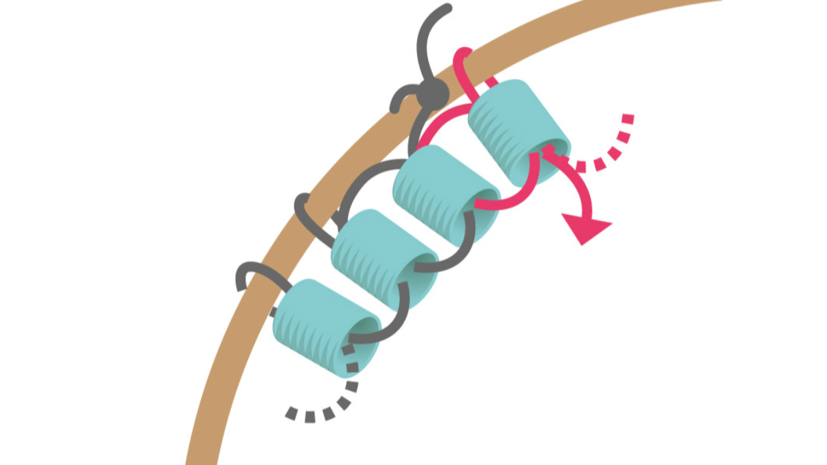 Boucles d'oreilles rondes en perles de rocailles turquoise tissage Brick Stitch : Etape 5