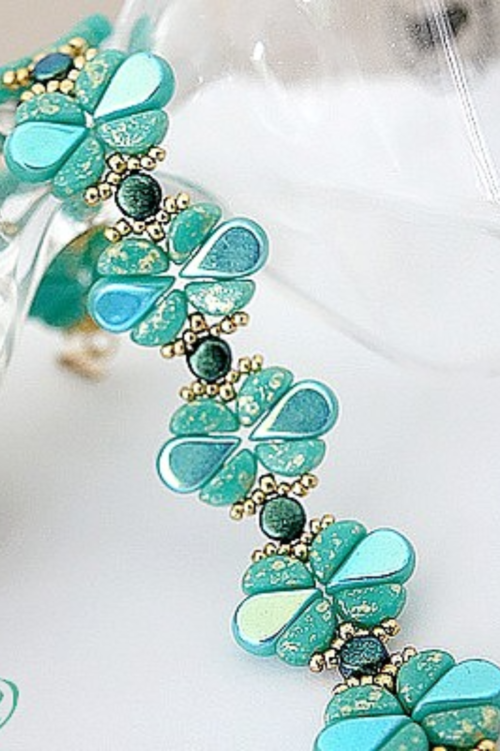 Schéma Bracelet Yona avec perles Kos, Amos et Kalos par Puca