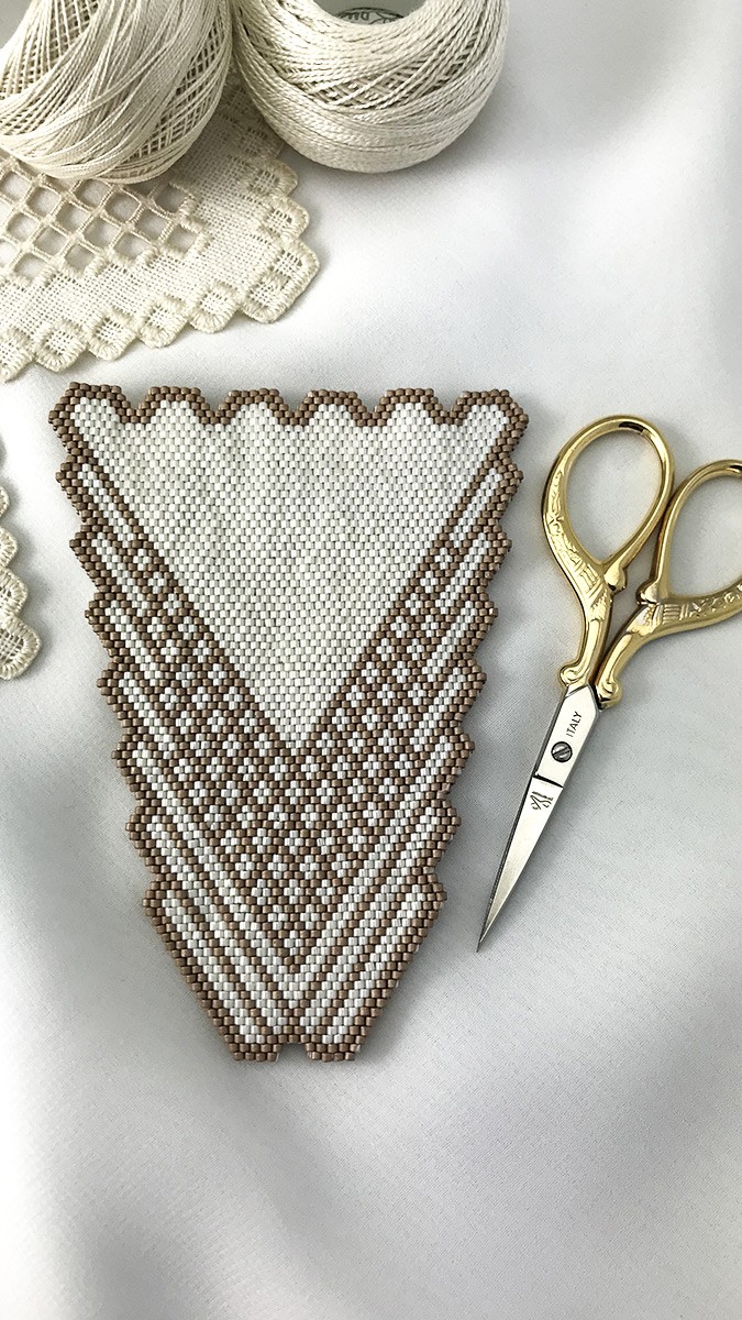 Schéma Etui pour ciseaux de couture en tissage de perles brick stitch avec perles Miyuki Délicas 11/0