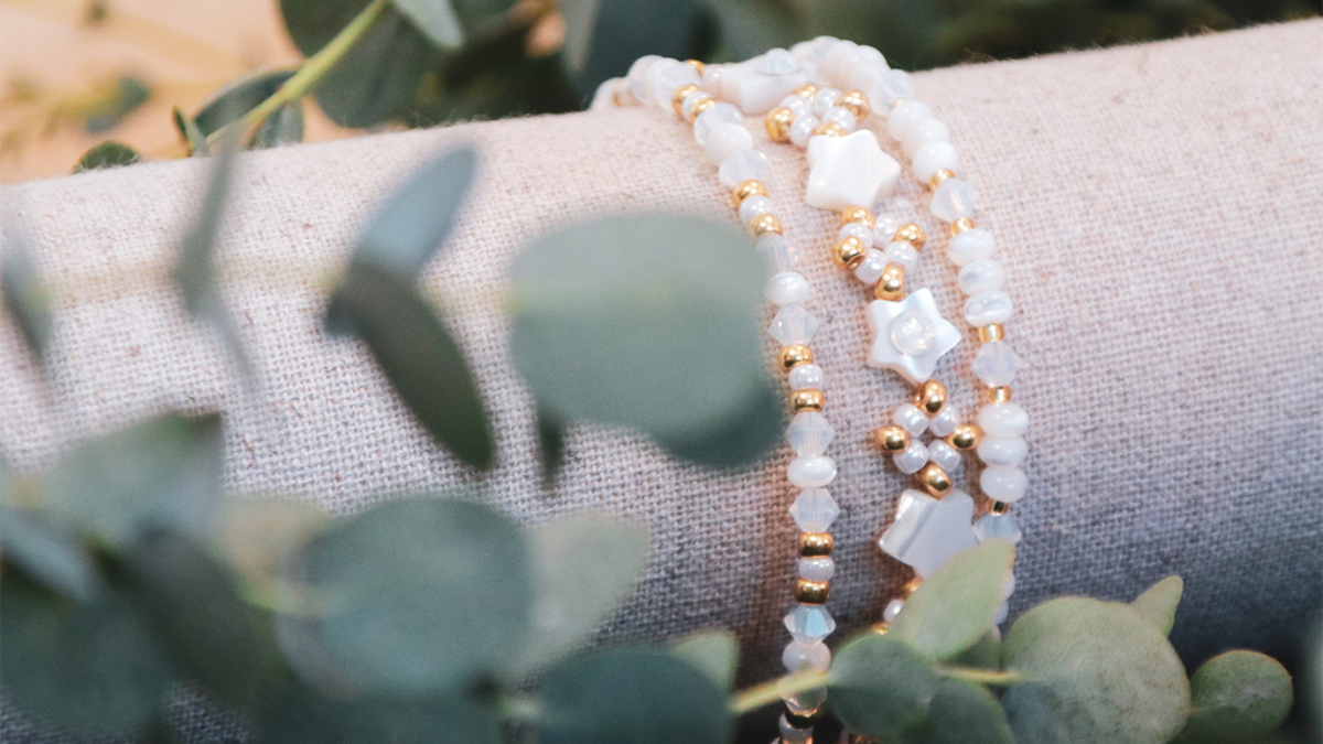 Schéma Bracelet multirangs perles en nacre et cristaux Pure Crystal