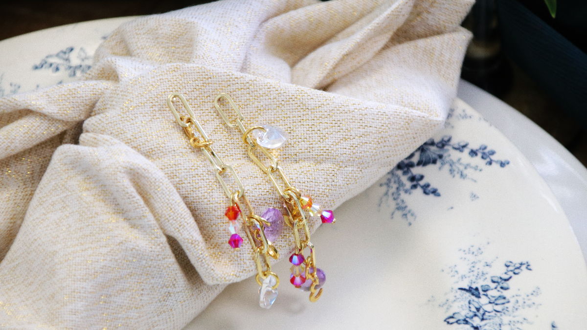 Boucles d'oreilles pendantes LOVE en chaîne maillons et cœurs PureCrystal