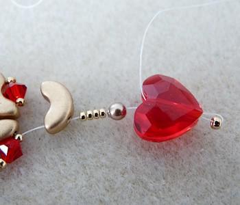 Boucles d'oreilles en perles Arcos® et perles PureCrystal par Puca® : Etape 23