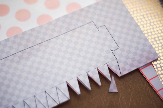 Tuto DIY : Faire un crackers de noël : Etape 3 Tuto DIY : Faire un crackers de noël : Etape 3