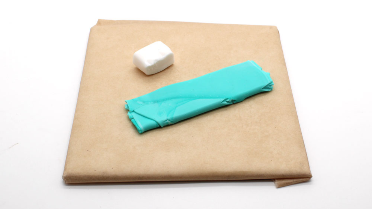 Boucles d'oreilles forme mandala et effet pierre en pâte polymère : Etape 2