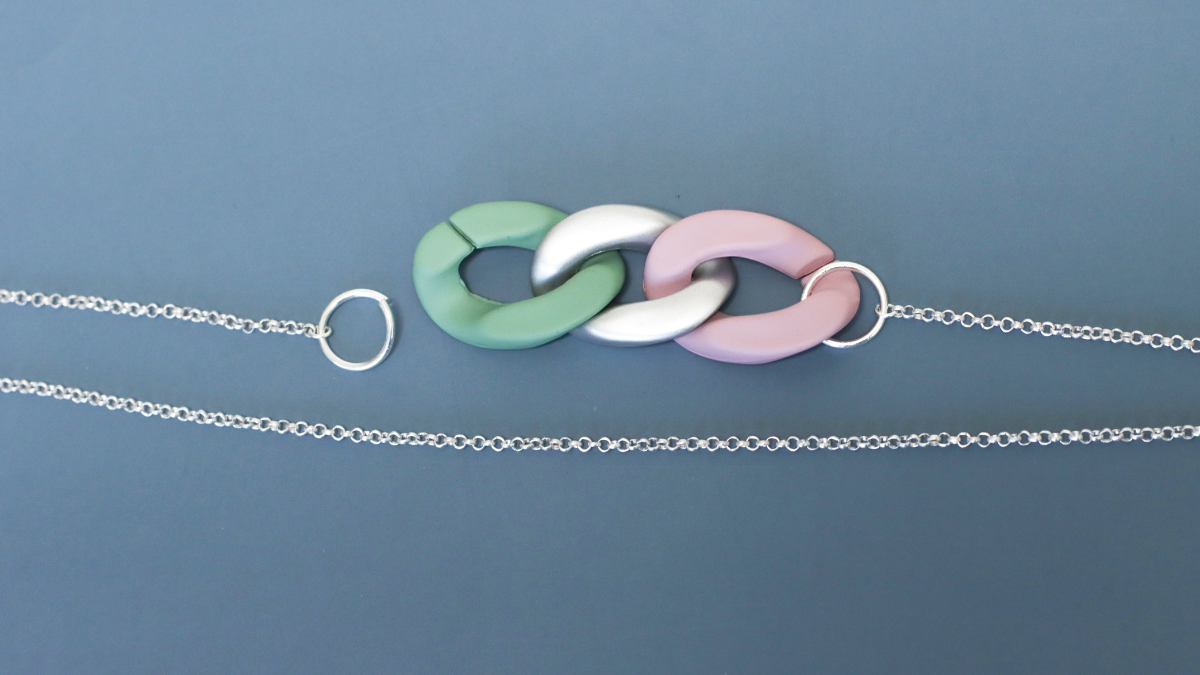 DIY Bola de grossesse tendance avec gros maillons et ourson : Etape 3