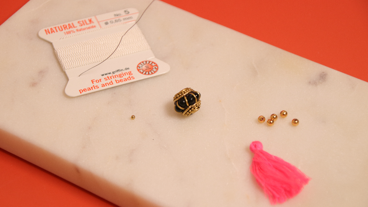 DIY Bijoux bohème avec perles heishi Turquoise africaine, graines naturelles et rocailles : Etape 1