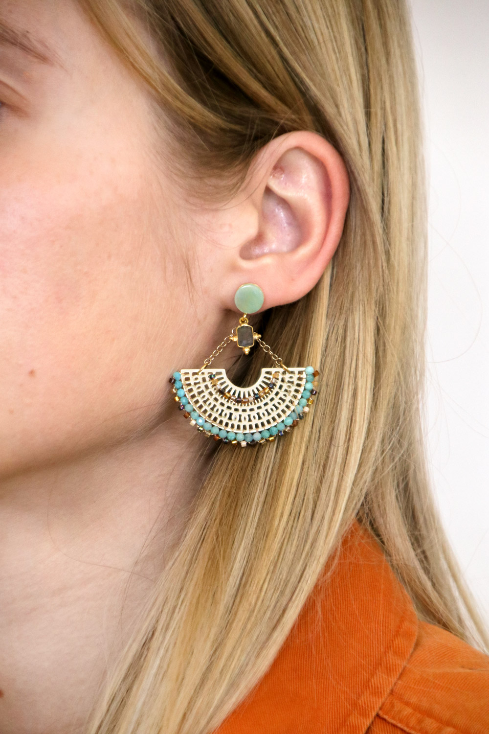 Schéma Boucles d'oreilles demi lune avec perles Amazonite et Miyuki delicas 11/0