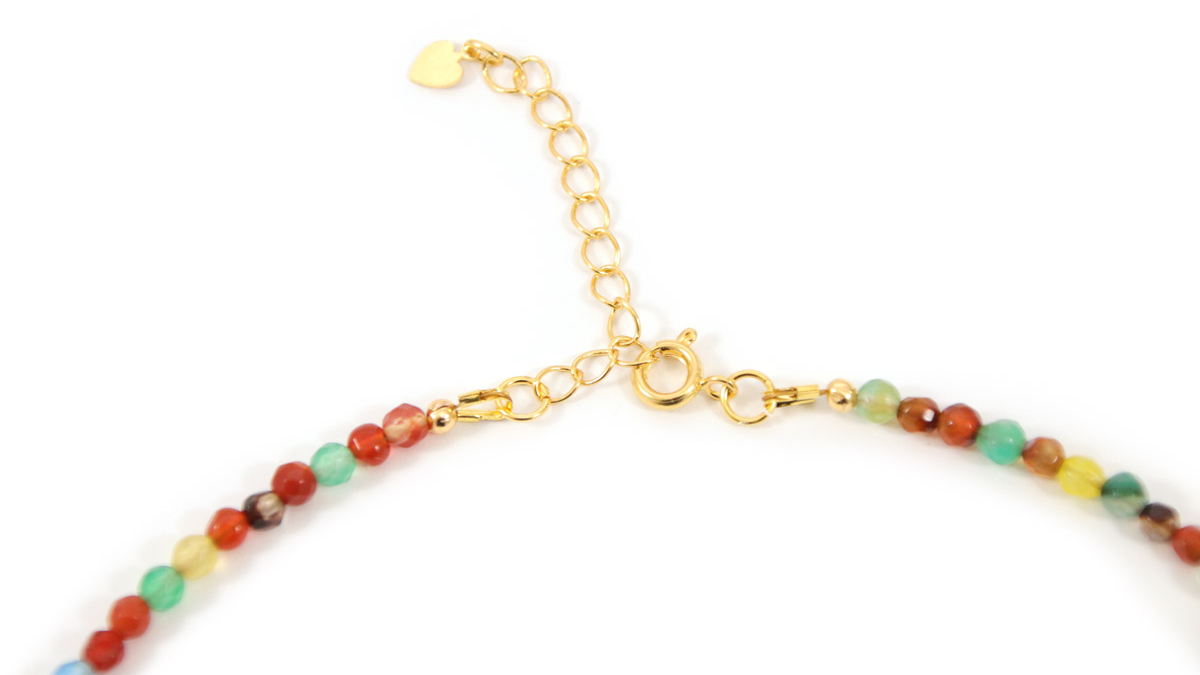 Stacking de colliers style bohème chic en pierres gemmes et breloques : Etape 8