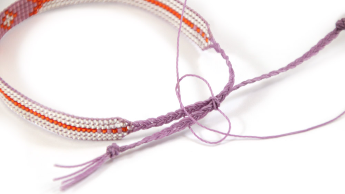 Bracelet Miyuki delicas 15/0 sur métier à tisser : Etape 10