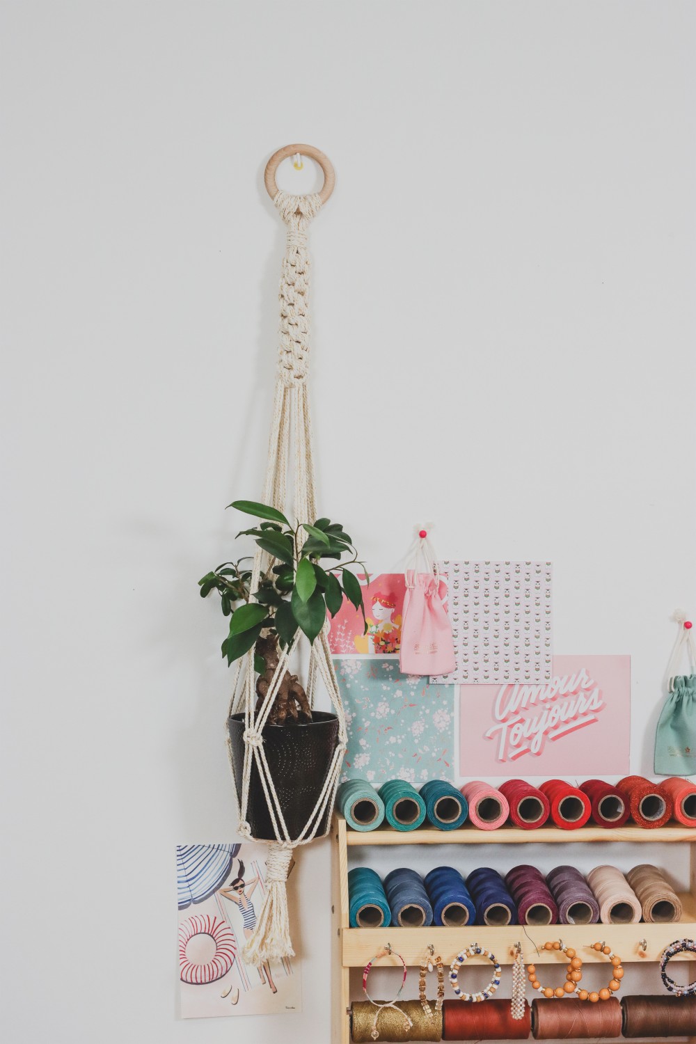 Suspension pour plante en corde macramé