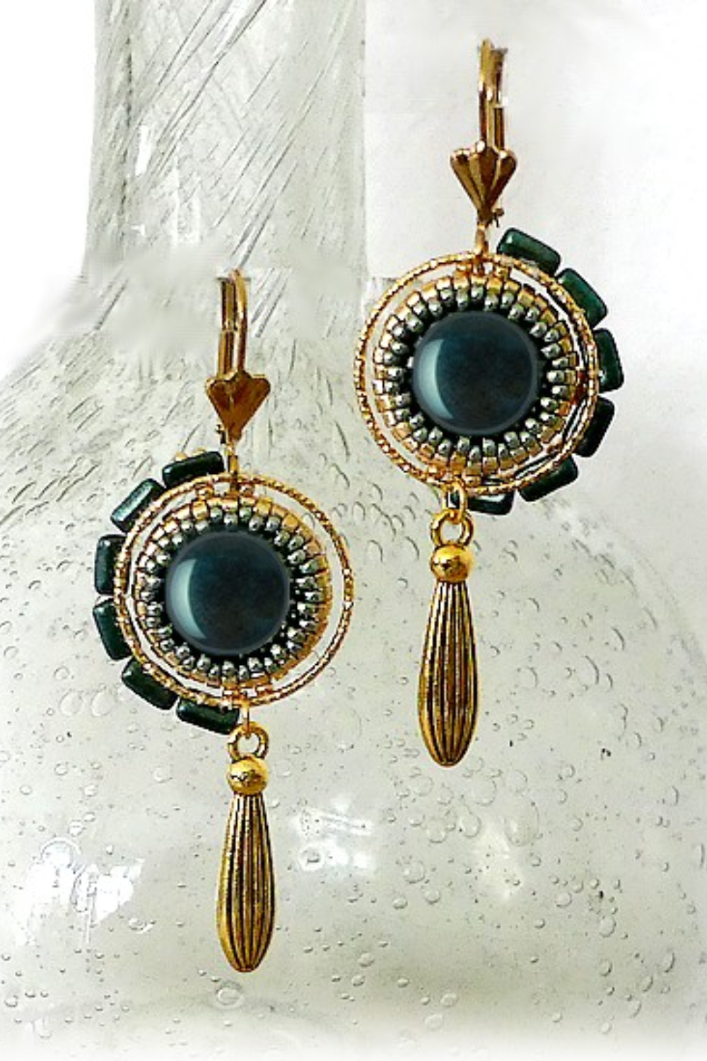 Schéma Boucles d'oreilles Moon avec Rocaille Miyuki, Piros et cabochon par Puca