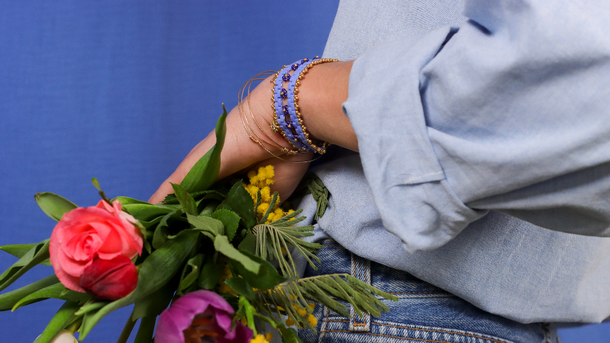 Schéma Bracelet tissage Tilas avec petites fleurs en rocailles Miyuki