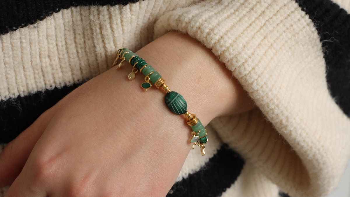 Bracelet scarabée en Malachite et heishi Aventurine