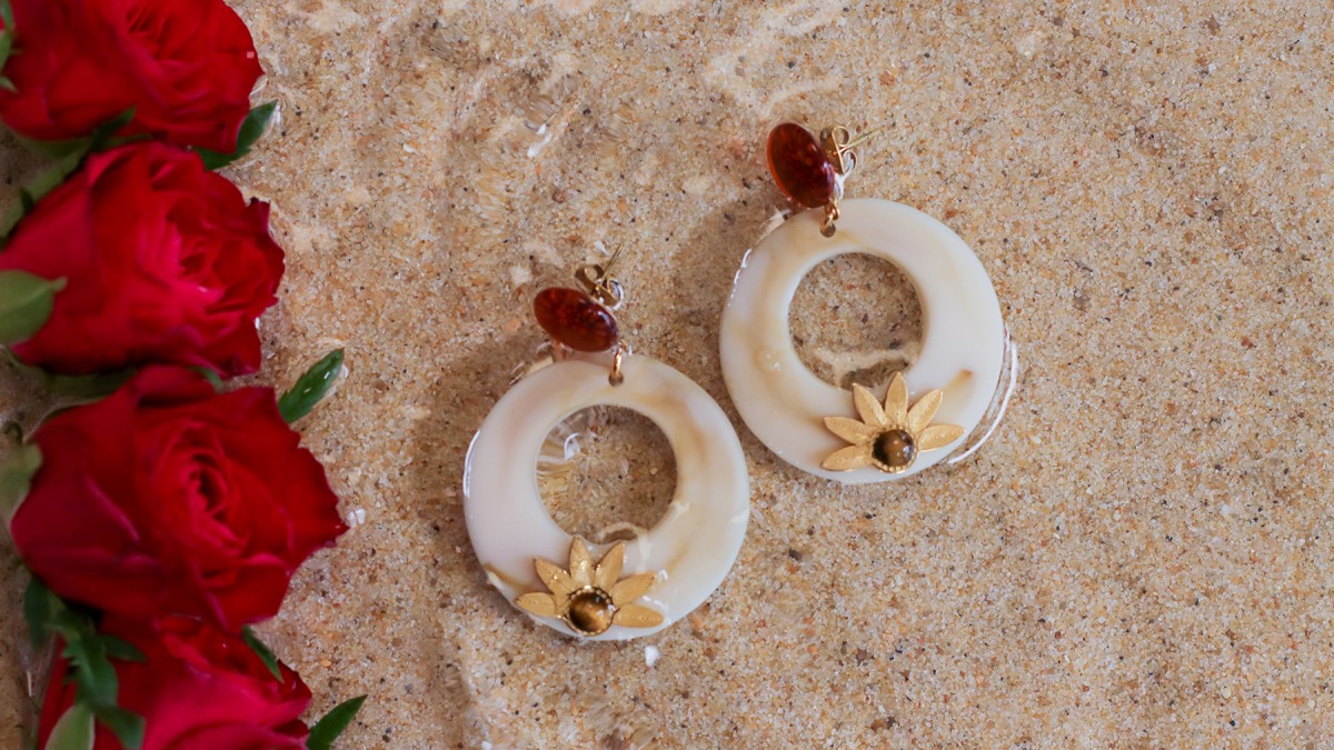 DIY débutant boucles d'oreilles tendances en résine et acier inoxydable doré