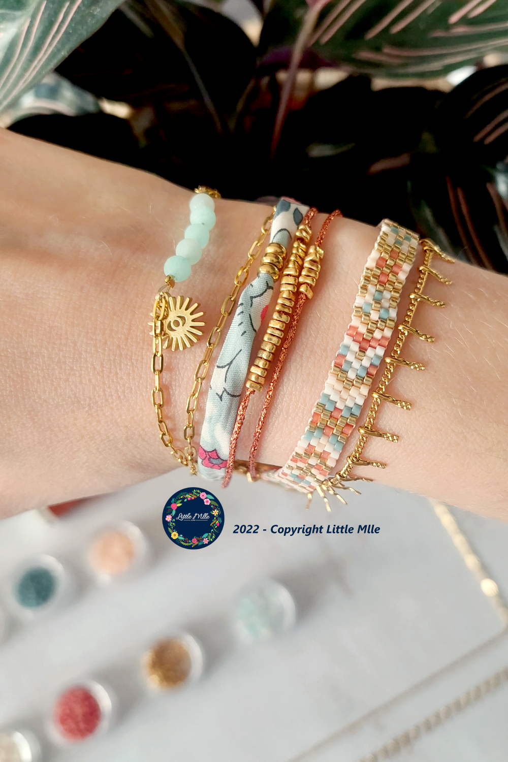 Schéma Bracelet multirangs avec fermoir interchangeable Hiilos par Little Mlle