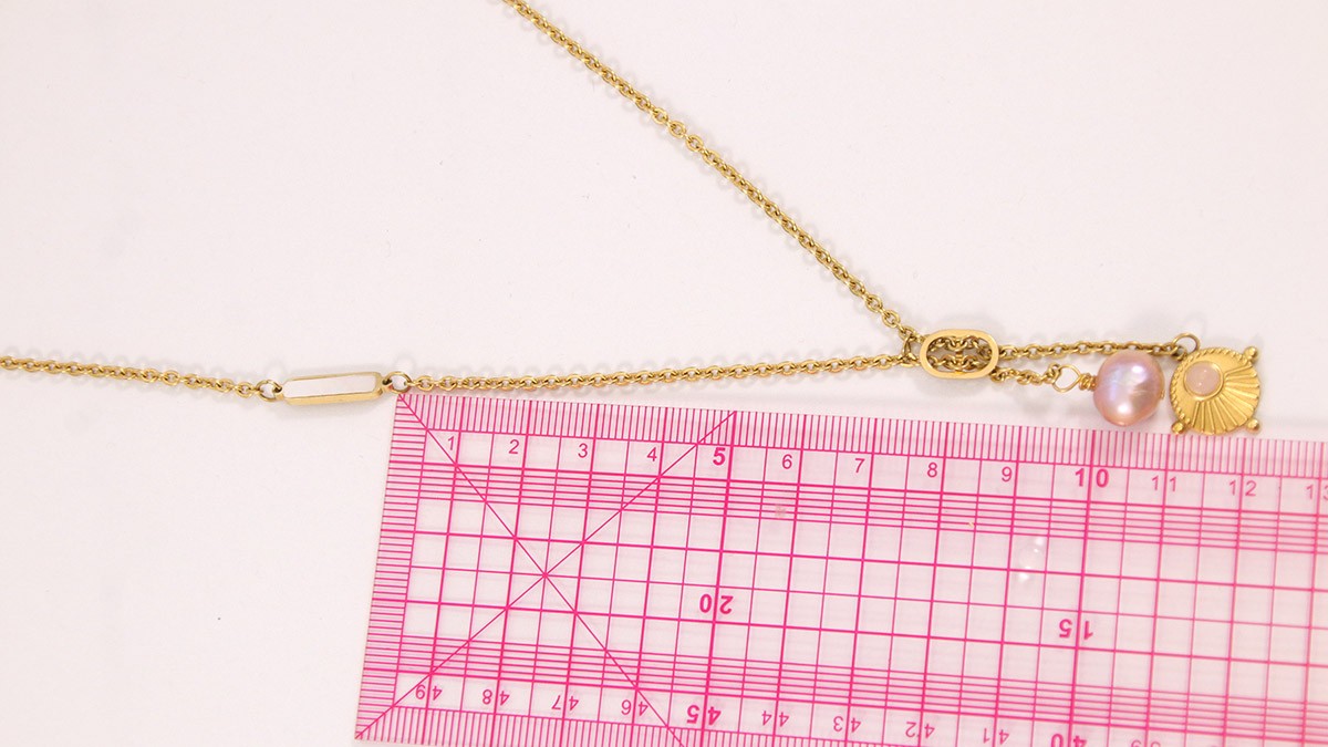 DIY collier sautoir en acier inoxydable et perle d'eau douce : Etape 3