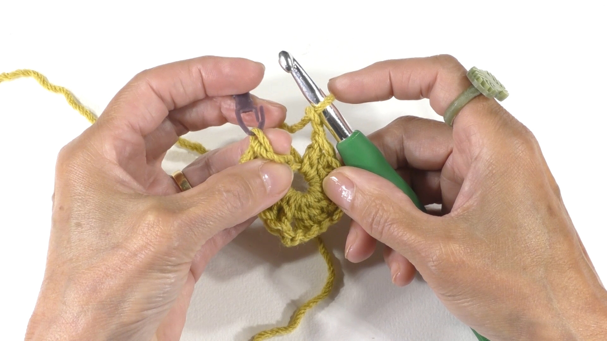 DIY Sac en carré crochet (granny square) avec fil de coton recyclé Nova Vita : Etape 3