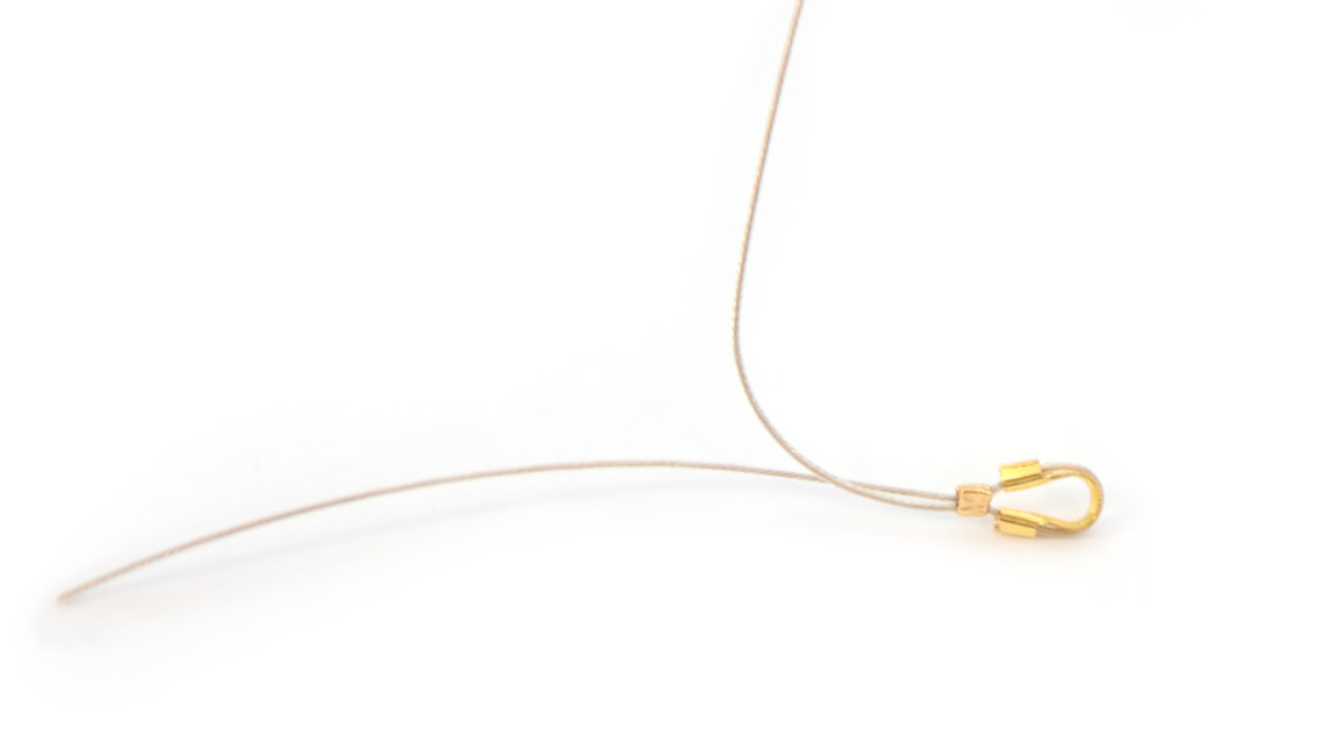 Collier perles tubes en céramique bleu turquoise : Etape 1